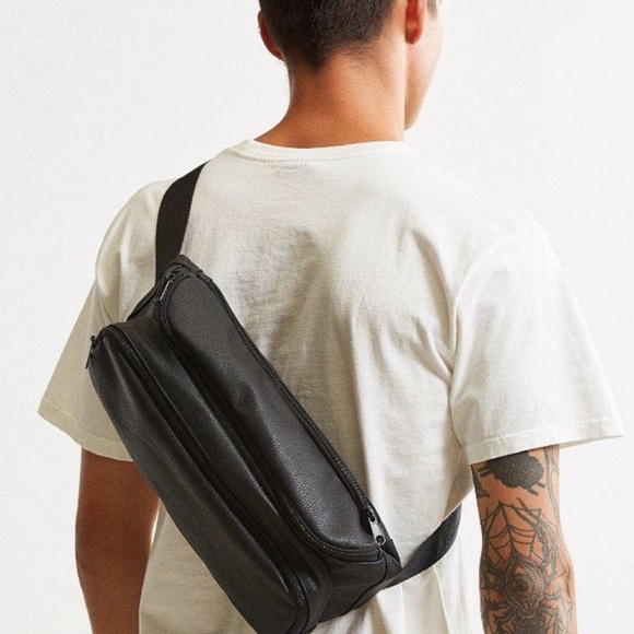 uo sling bag